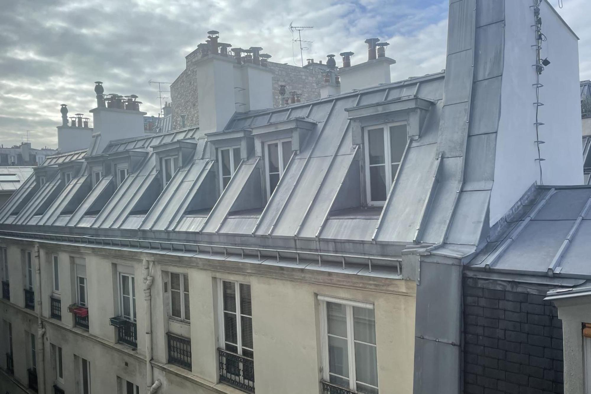 Appartement Parisian On Courtyard Parijs